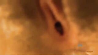 A man got his dick sucked at home and experienced a great orgasm