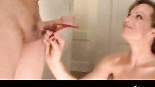A blowjob with a strong cumshot from a stunning star Wendy