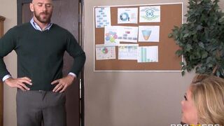 The pretty girl Cherie Deville fucked with her subordinated in the office