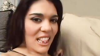 Sex porn with a girl wearing a skirt, double penetration and FMM action