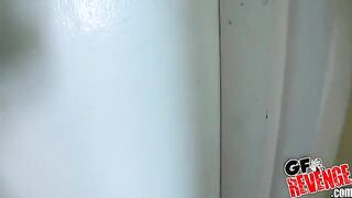 A quickie in the bathroom with a stunning beauty, that’s it!