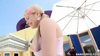 The blonde girl has a long dick sucked by her mouth