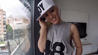 Blondie gets anal sex on the road and divorced