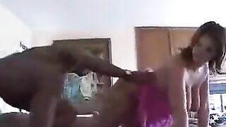 The wife had no plot and surrendered to a huge black dick