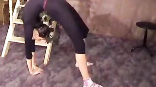 The man fucked a beautiful gymnast with great flexibility