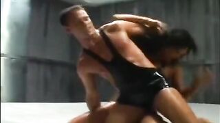 The fight ended with oil and sex, a sensual delight