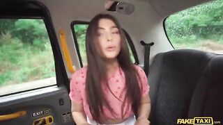 The angry babe gets horny in the car