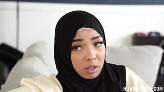 The girl found a phone and called the owner to come for it