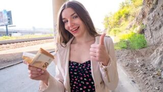 A shy girl agreed to fuck with me outdoors for money