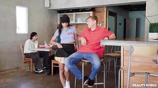 Did she really let you cum in her mouth? (Oral cumshot)