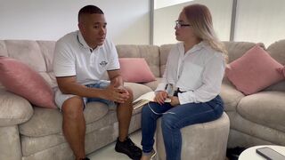 The psychologist got payment from her wealthy patient Kira Blonde