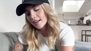 Would you rather have a coffee or get fucked at Starbucks?