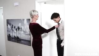 The mother-in-law also wanted to join in the fun, it seemed