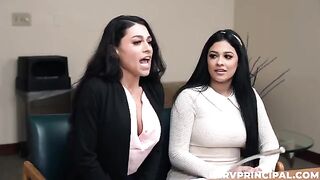 These are the working moments. Girl is getting fucked on her shift