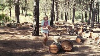 A couple got down and dirty right in the woods, no hiding