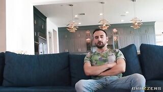 The girl found me on a dating site and came over