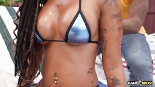 Black woman sharpens her teeth to bite the dick