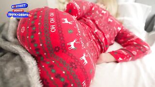 Stepmom receives a sexy Christmas present from her stepson