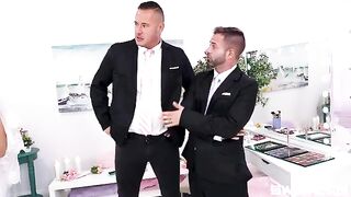 The man has two amazing stepdaughters, and they are very hot