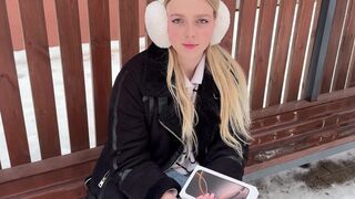 A cute girl got a new iPhone 16 Pro Max and seduced a stranger to fuck her