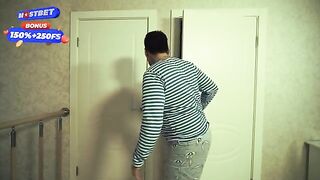 A man fucked his pregnant stepdaughter-in-law, a blowjob princess