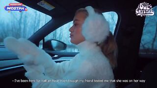 College slut makes a blowjob to a stranger in his car