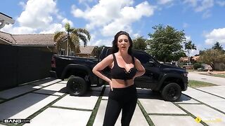 Why not have sex in the garage? It’s a great idea!