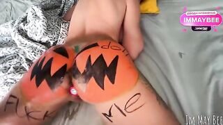 A girl was fucked in a rough manner on a pumpkin, she loved it
