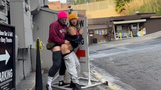 A guy tried to fuck a girl and she came