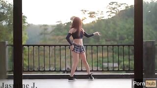 Jasmine J - It's You, a perfect mix of art and sex