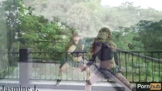 Jasmine J - It's You, a perfect mix of art and sex