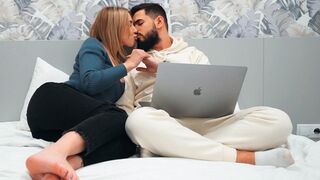 A perfect girl seduced her new guy on the first date and got fucked